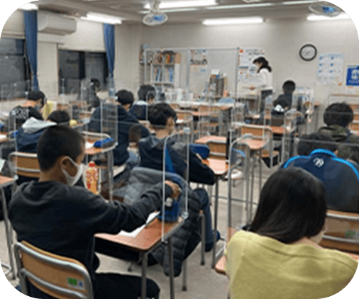 教室の生徒たち